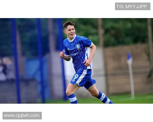 《美国电影足球星角色由谁扮演揭秘》 《美国电影足球星角色由谁扮演揭秘》