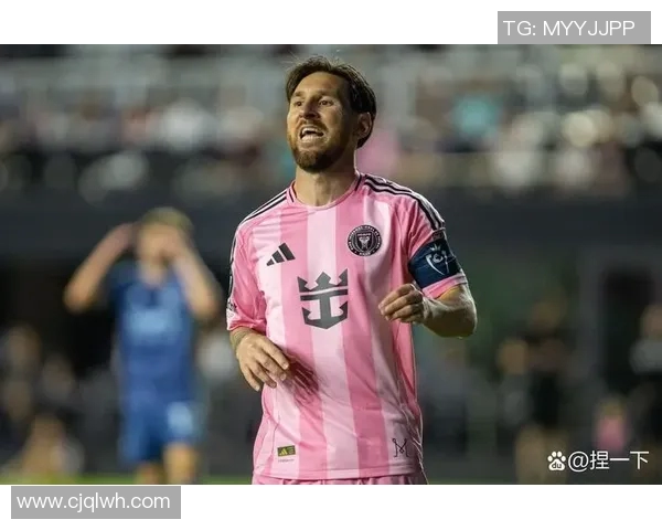 足球传奇人物聚焦:从梅西到C罗,探索全球球星的光辉轨迹与未来挑战 足球传奇人物聚焦:从梅西到C罗,探索全球球星的光辉轨迹与未来挑战